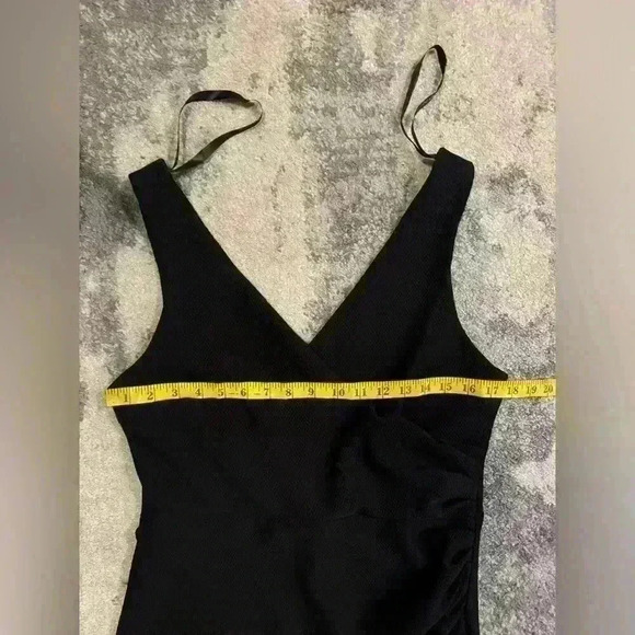 Women’s Black V-Cut BISOU BISOU Formal Dress - Picture 5 of 6